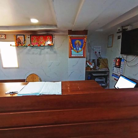 Staymaker Shri Shakti Residency フブリ エクステリア 写真