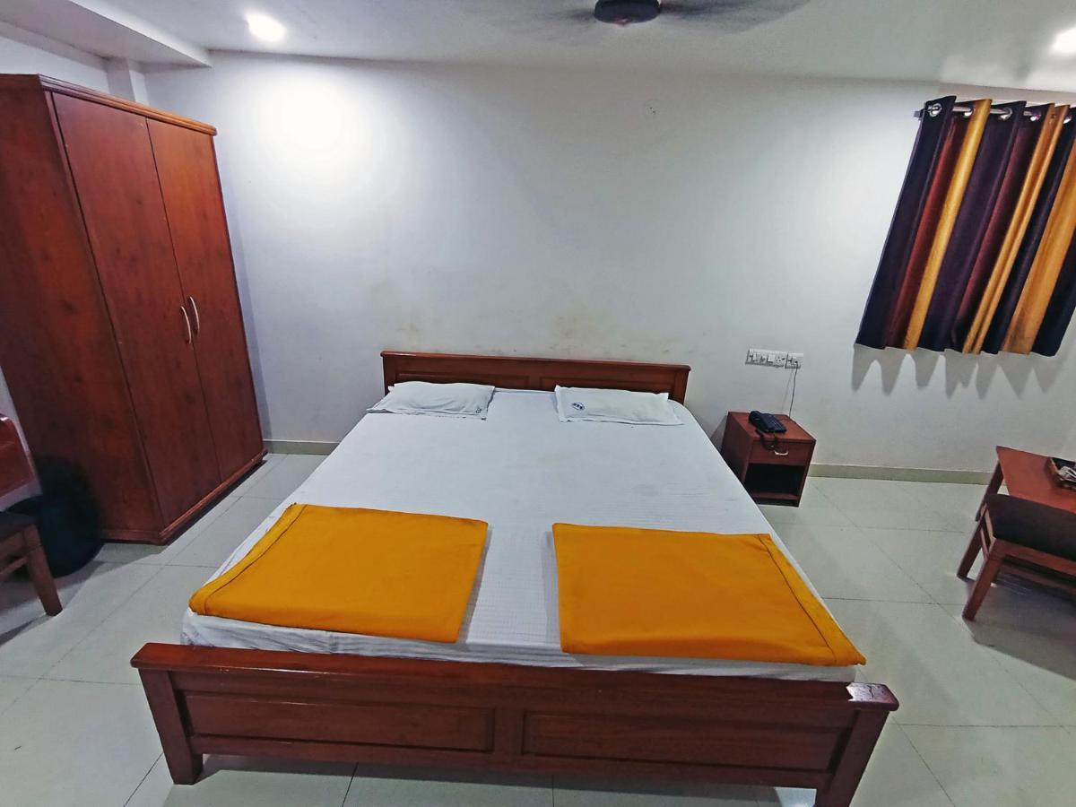 Staymaker Shri Shakti Residency フブリ エクステリア 写真