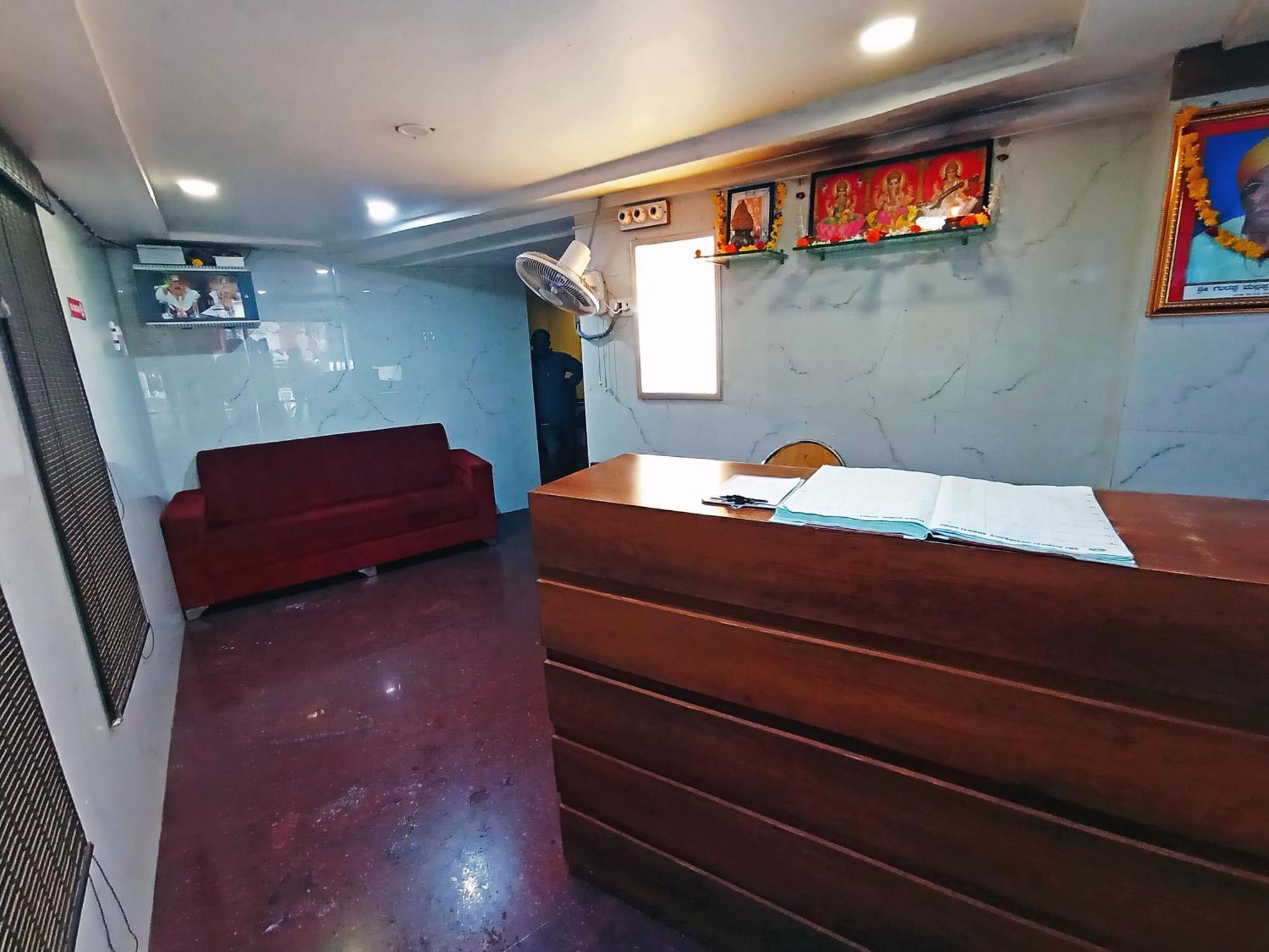 Staymaker Shri Shakti Residency フブリ エクステリア 写真
